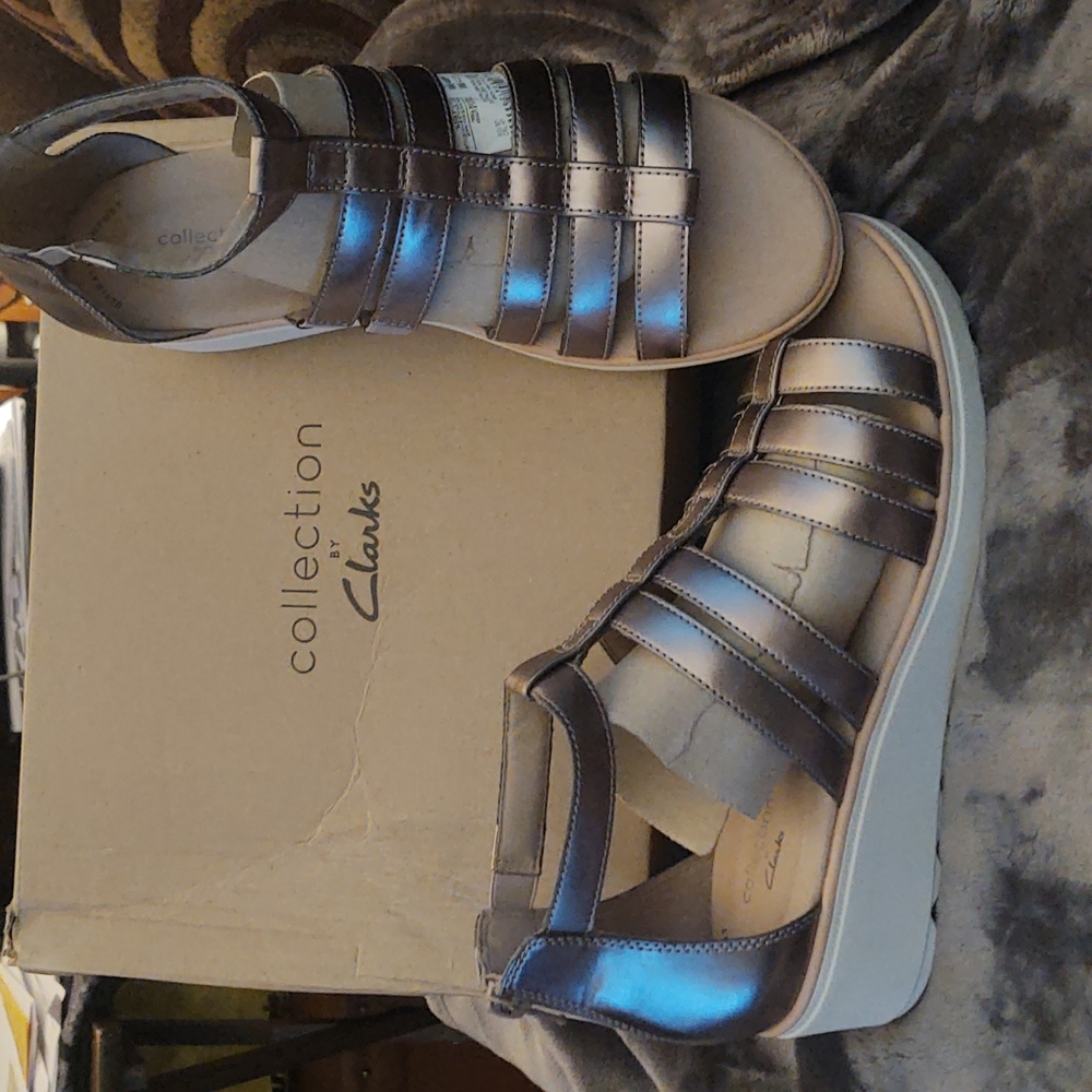 Women's size 10 Clarks pewter gladiator sandal